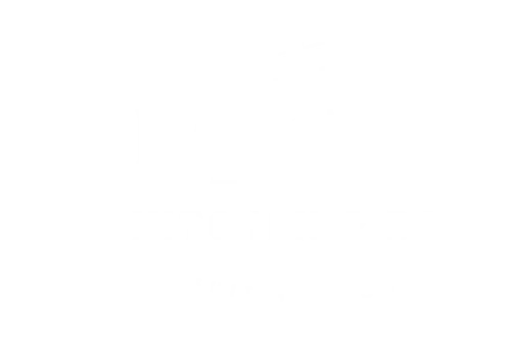 The outside kitchen and bar