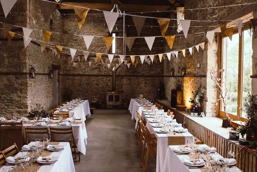 Roundhill Barn