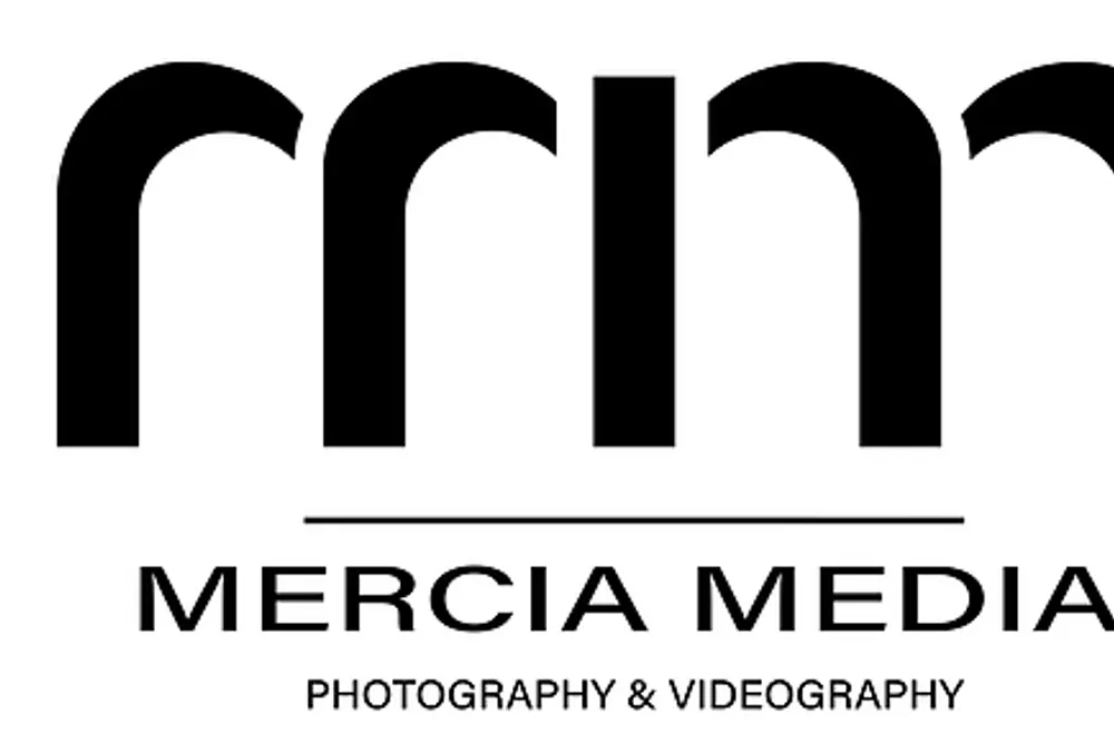 Mercia Media: Wedding Photography & Videography