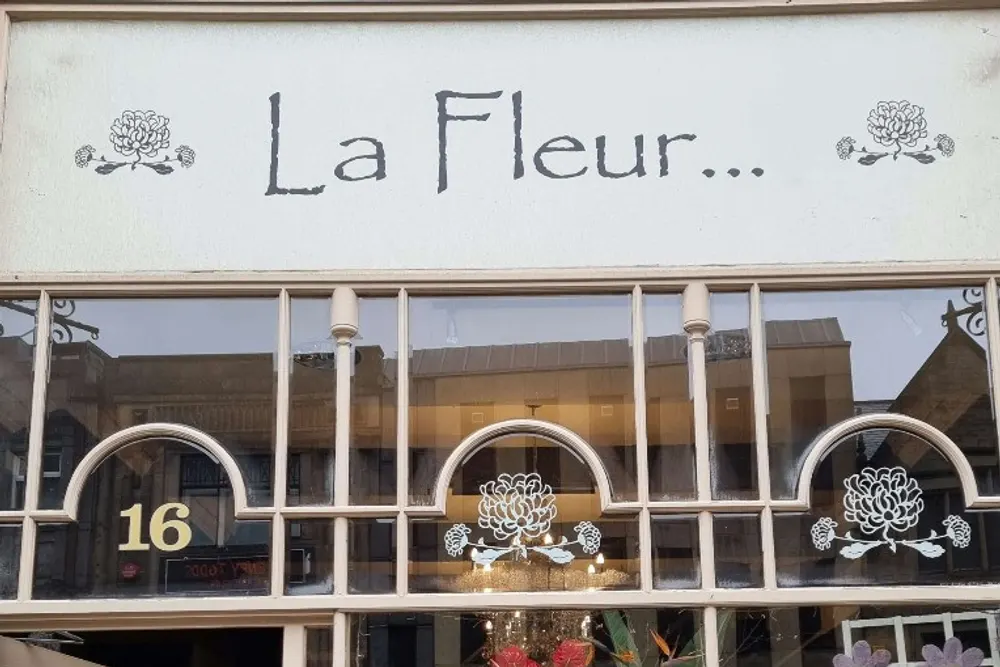 La Fleur Floral & Bridal
