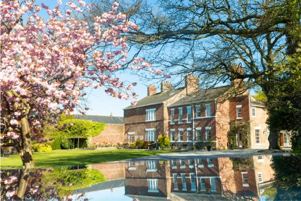 Singleton Lodge Country House Hotel