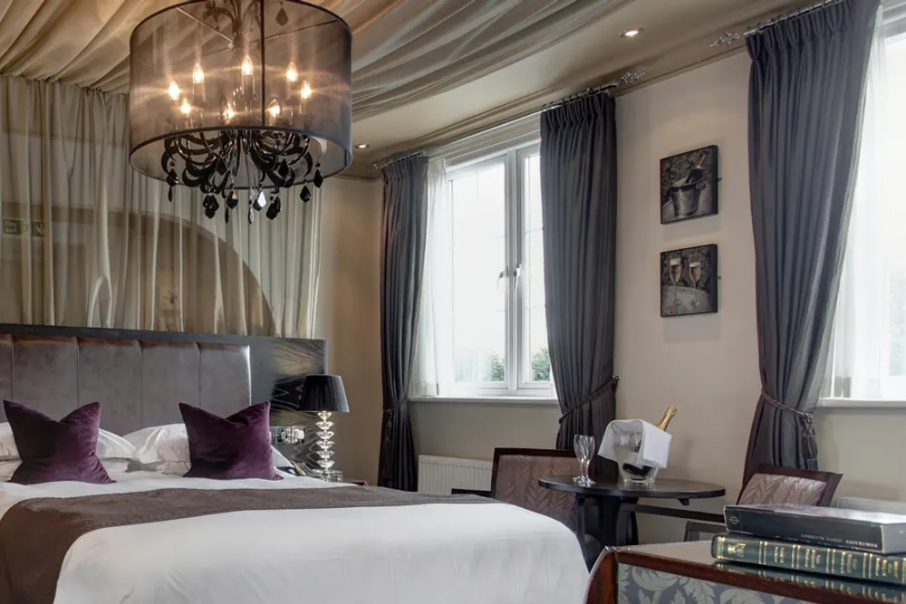 Ivy Hill Hotel