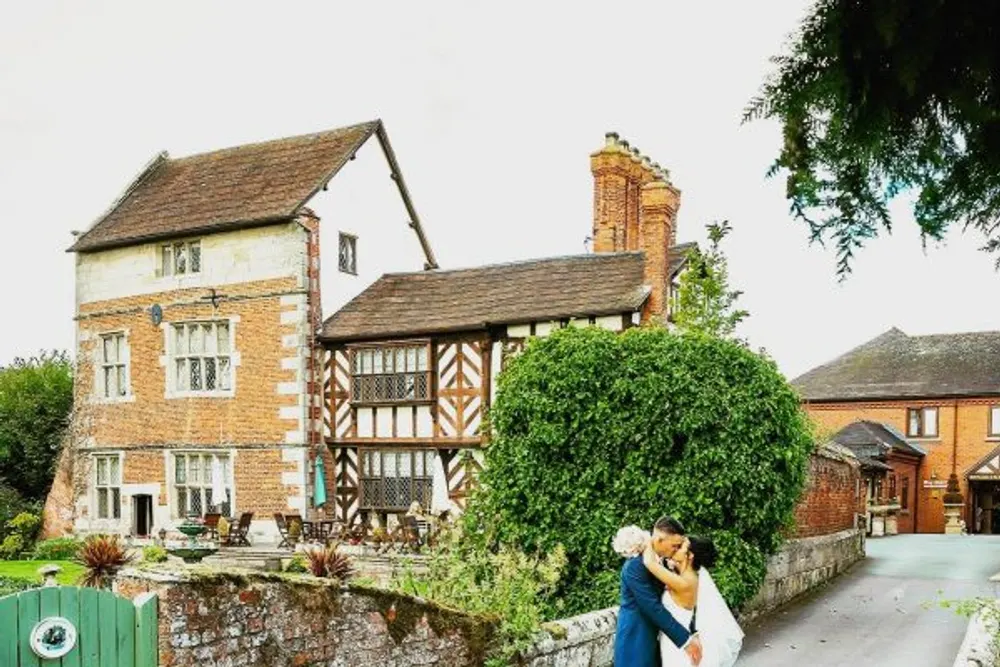Spinning Your Dreams Wedding Photography - Shropshire/Powys Wedding Photographers
