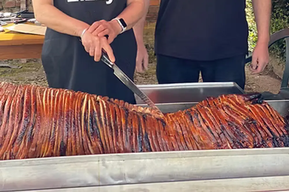 Lizzy's Hog Roasts