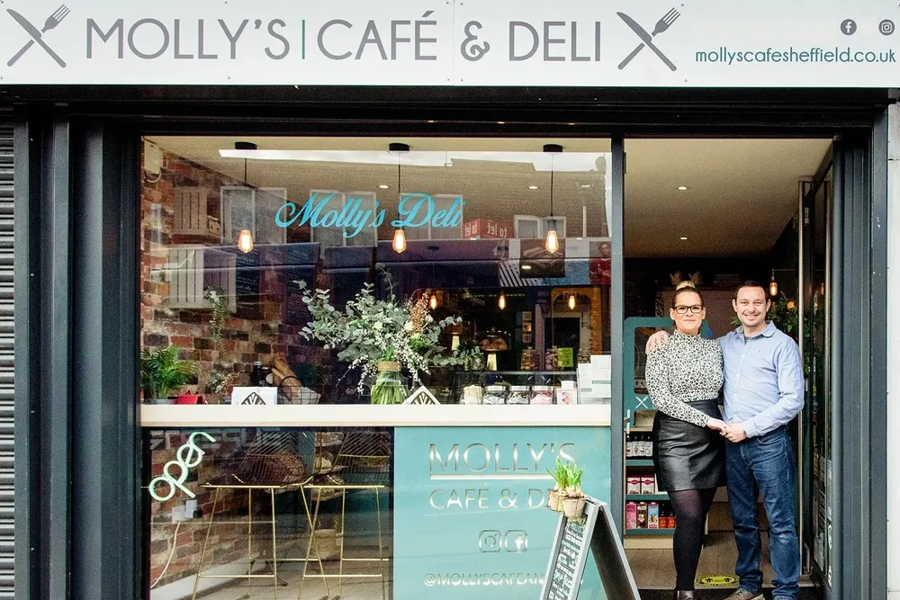Mollys Cafe & Deli