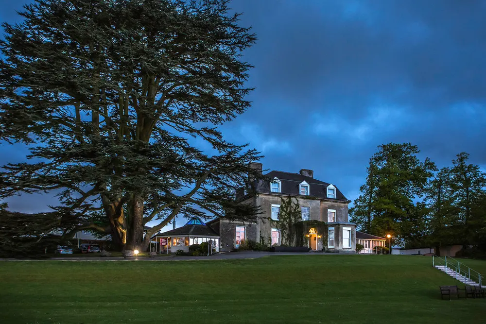 Mercure Bristol North the Grange Hotel